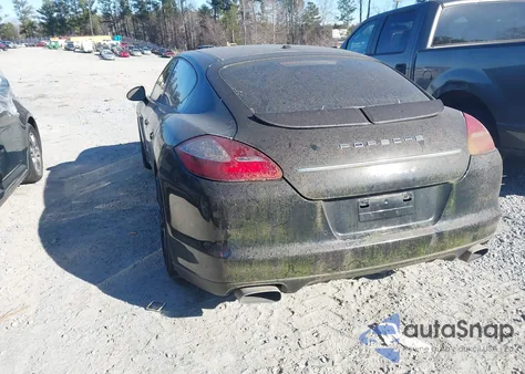 2011 Porsche Panamera 4 z USA, uszkodzony, nr VIN WP0AA2A7XBL010898